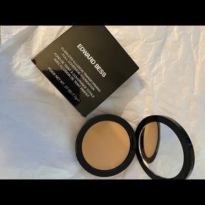Edward Bess Flawless Illuminating Foundation